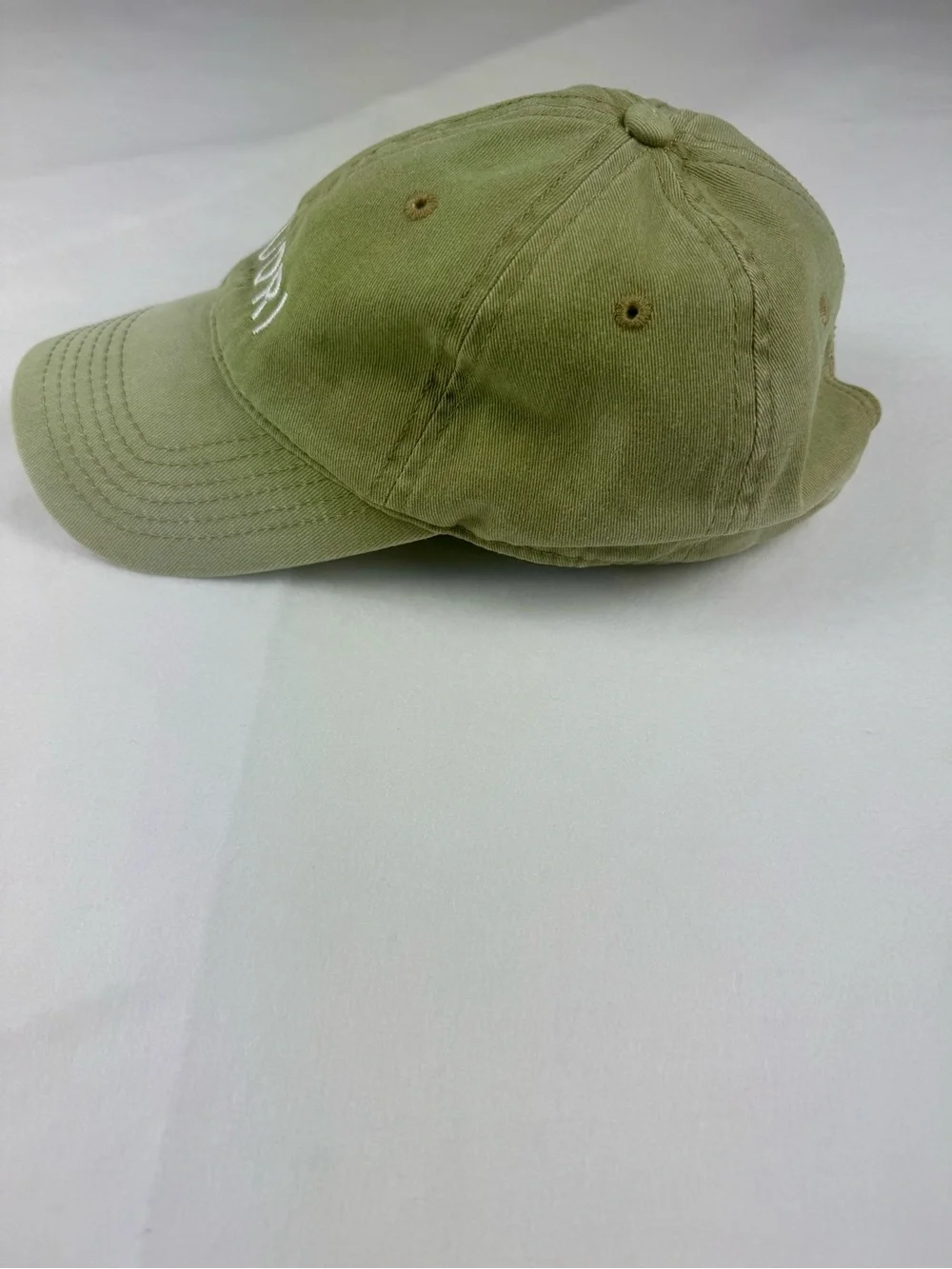 Vuori Logo Dad Hat Olive Green Baseball Cap Embroidered Cotton Adjustable OS